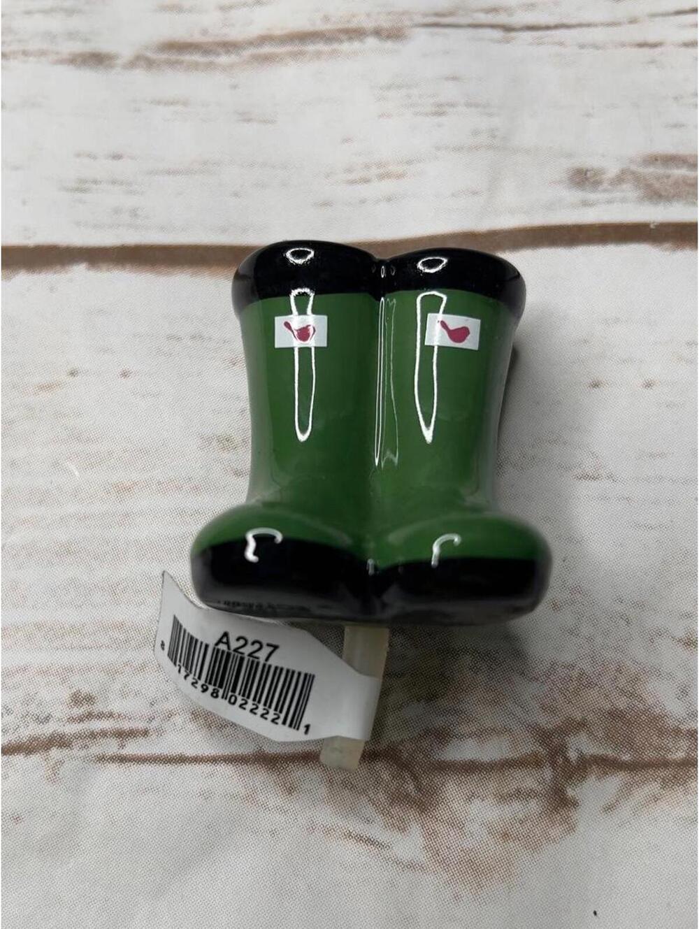 Unbranded Rain Boots Night Light Topper Green Ceramic Wellies Heart OS
